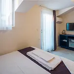 Mini Hotel 3*