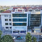 Hotel Mini